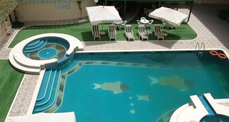 Gulf Gate Hotel Манама Экстерьер фото
