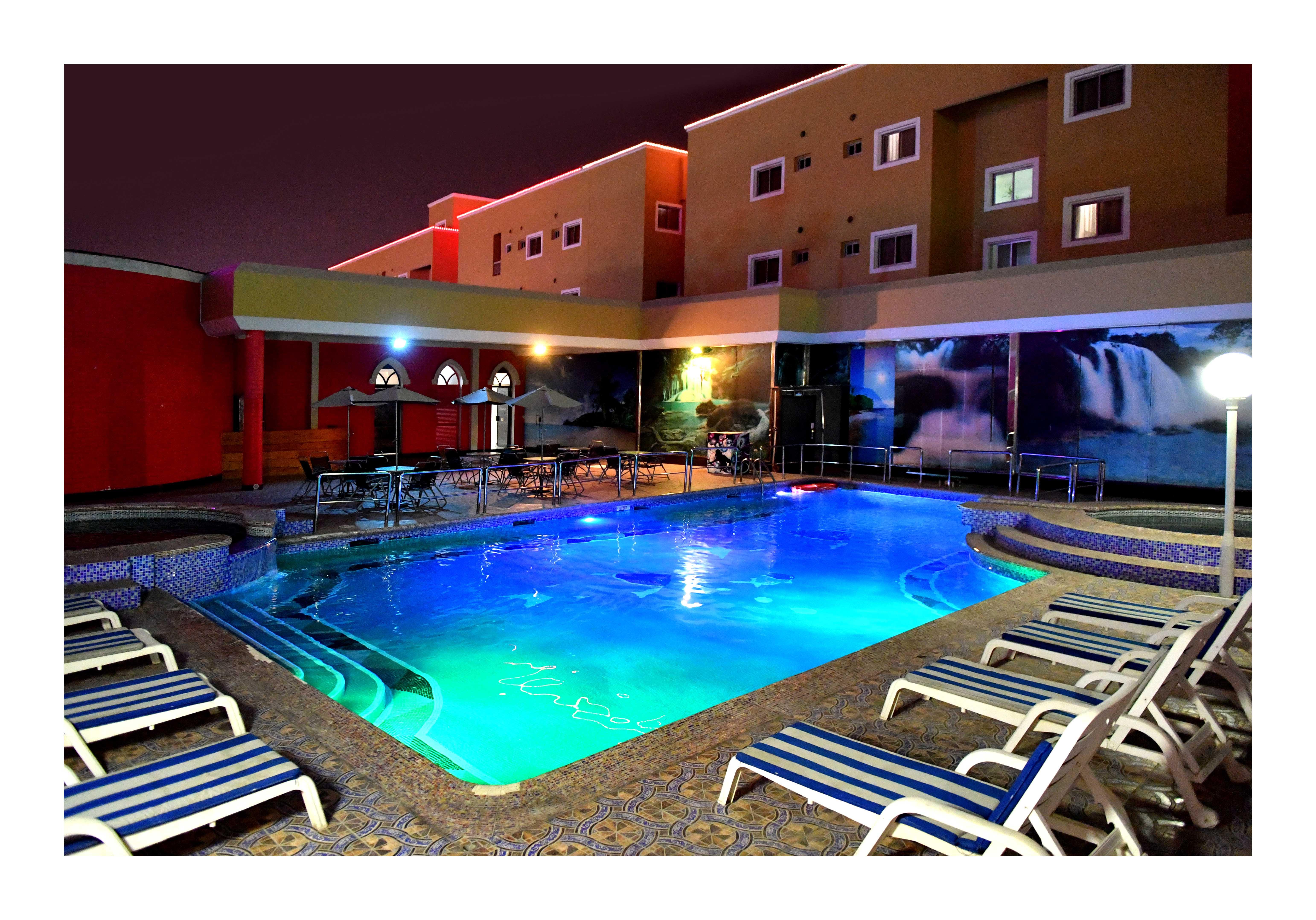Gulf Gate Hotel Манама Экстерьер фото