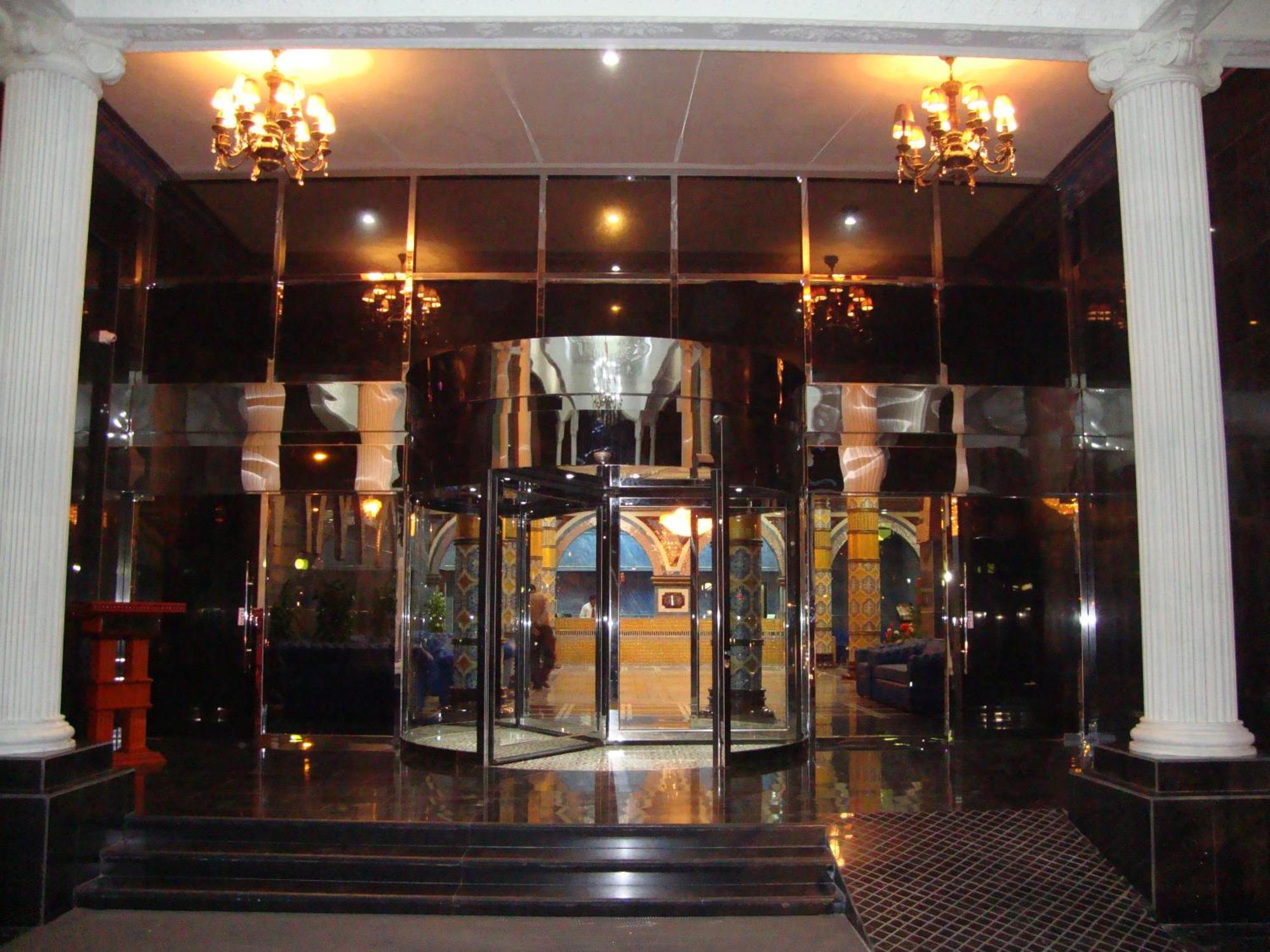 Gulf Gate Hotel Манама Экстерьер фото