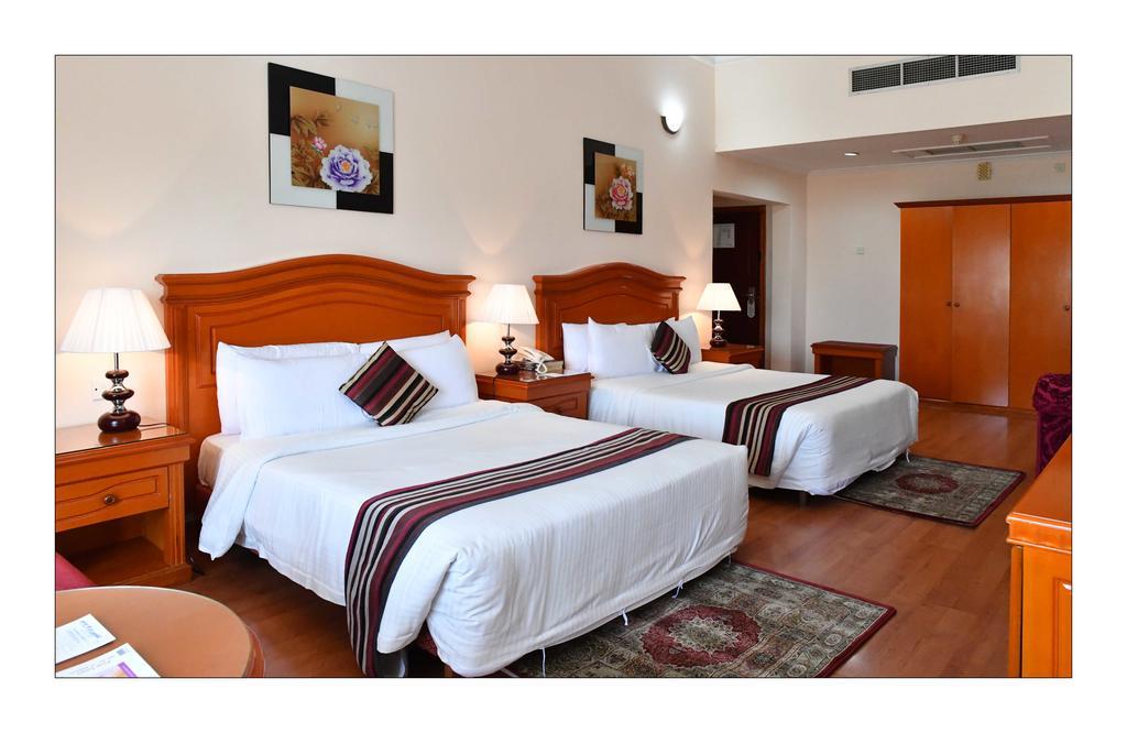 Gulf Gate Hotel Манама Экстерьер фото